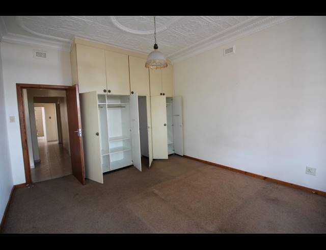 3 BEDROOM HOUSE TO LET IN KENSINGTON